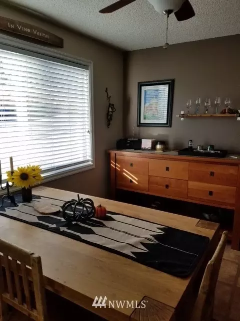 209 E Franklin Ave, Chelan, WA 98816 photo 8