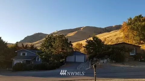 209 E Franklin Ave, Chelan, WA 98816 photo 21