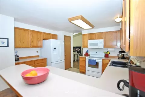 8010 270th St E, Graham, WA 98338 photo 14