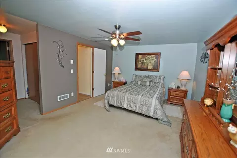 8010 270th St E, Graham, WA 98338 photo 8