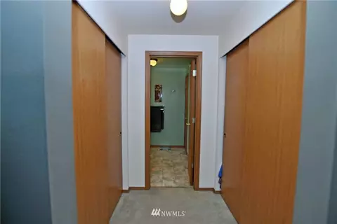 8010 270th St E, Graham, WA 98338 photo 9
