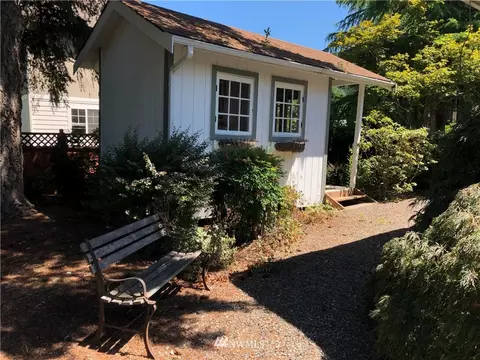 301 Leber St NE, Orting, WA 98360 photo 23