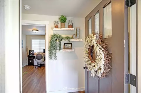 8902 Emerson Pl, Everett, WA 98208 photo 3
