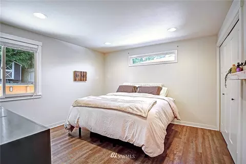 8902 Emerson Pl, Everett, WA 98208 photo 10
