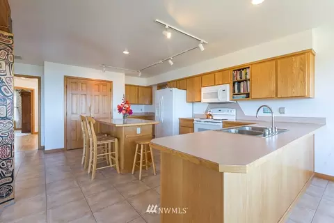 53 Seashore Ln, Sequim, WA 98382 photo 13