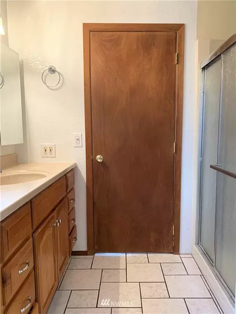 18006 B St E, Spanaway, WA 98387 photo 11