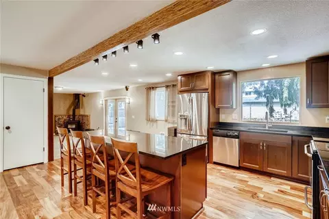 118 W Winesap Rd, Bothell, WA 98012 photo 10