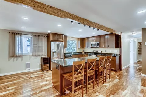 118 W Winesap Rd, Bothell, WA 98012 photo 9