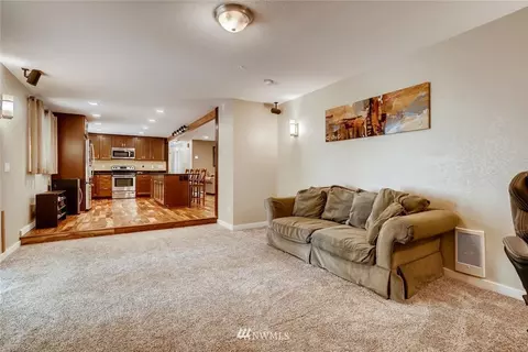 118 W Winesap Rd, Bothell, WA 98012 photo 14