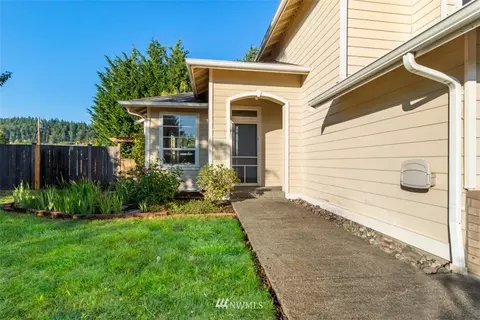 201 Callendar Ct NW, Orting, WA 98360 photo 3