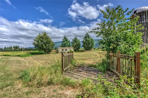 6548 Lawrence Rd, Everson, WA 98247 photo 1