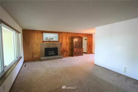 403 View Ridge Dr, Everett, WA 98203 photo 3