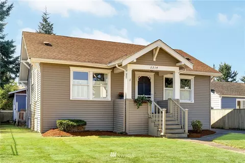 2214 Madison St, Everett, WA 98203 photo 1