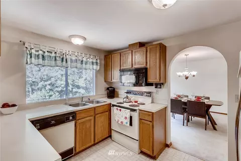 1908 233rd Pl SE, Bothell, WA 98021 photo 6