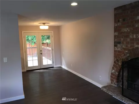 8916 Emerson Pl, Everett, WA 98208 photo 10