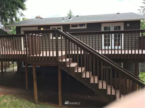 8916 Emerson Pl, Everett, WA 98208 photo 5