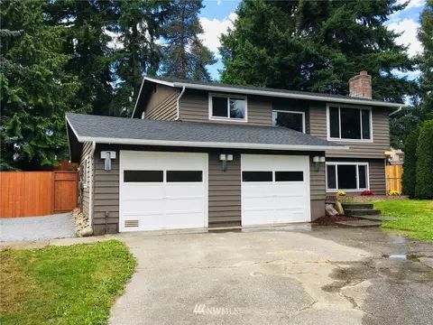 8916 Emerson Pl, Everett, WA 98208 photo 1