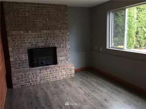 8916 Emerson Pl, Everett, WA 98208 photo 21