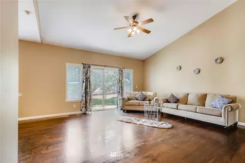 14525 147th Ave E, Orting, WA 98360 photo 6