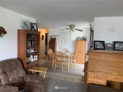 924 Melody Lane Ln, Enumclaw, WA 98022 photo 10