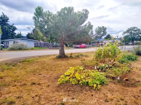 304 S Second Ave, Sequim, WA 98382 photo 9