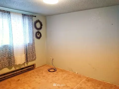 304 S Second Ave, Sequim, WA 98382 photo 4