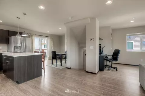 733 106th Pl SW, Everett, WA 98204 photo 5