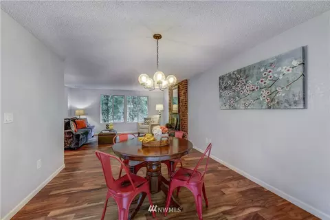 21015 W Richmond Rd, Bothell, WA 98021 photo 8