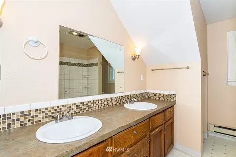 680 NE Franklin St, Chehalis, WA 98532 photo 11