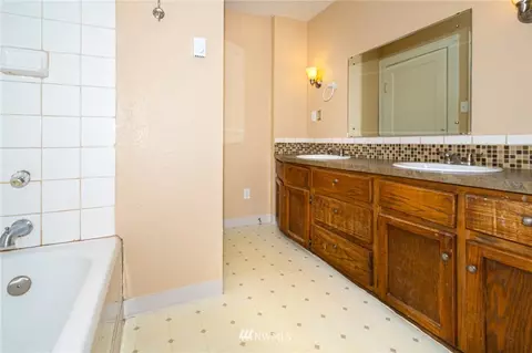 680 NE Franklin St, Chehalis, WA 98532 photo 10