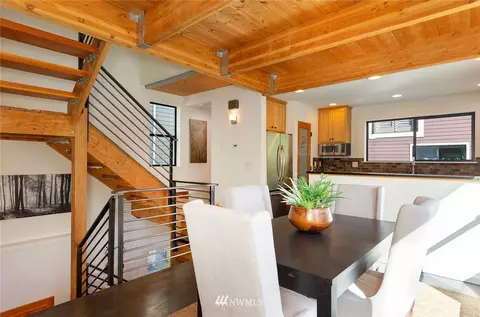 1812 E Pike St, Seattle, WA 98122 photo 10