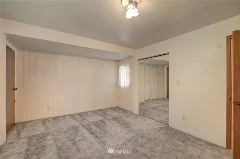 404 Eldredge Ave SW, Orting, WA 98360 photo 12