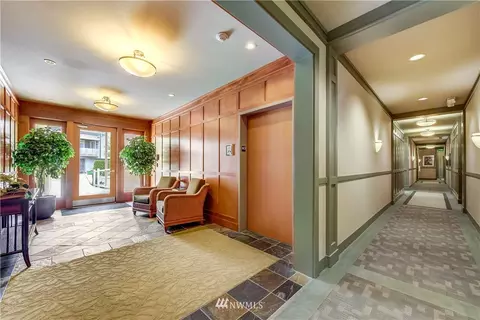 41 Pine St #301, Edmonds, WA 98020 photo 3
