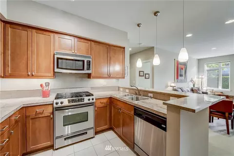 41 Pine St #301, Edmonds, WA 98020 photo 9