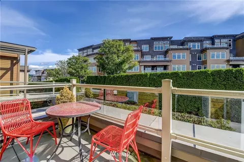 41 Pine St #301, Edmonds, WA 98020 photo 6
