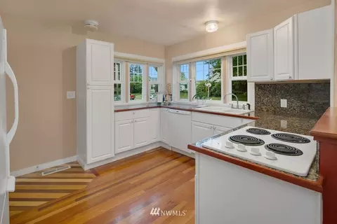 2802 16th St, Everett, WA 98201 photo 11