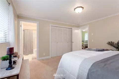 332 161st Pl SE, Bothell, WA 98012 photo 10