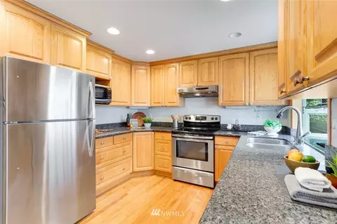 332 161st Pl SE, Bothell, WA 98012 photo 6