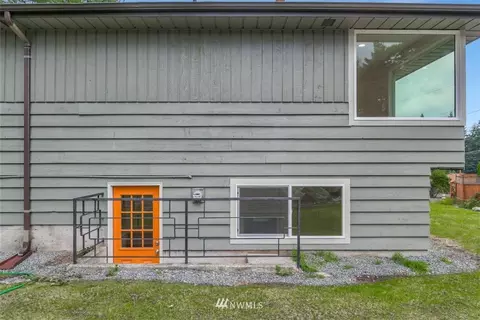 17523 7th Ave NE, Shoreline, WA 98155 photo 21