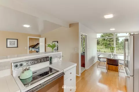 304 Heather Rd, Everett, WA 98203 photo 12