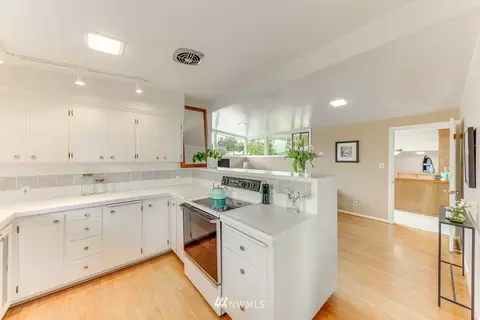 304 Heather Rd, Everett, WA 98203 photo 15