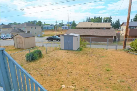 1028 Maple St, Everett, WA 98201 photo 10