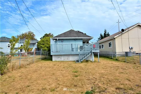 1028 Maple St, Everett, WA 98201 photo 5