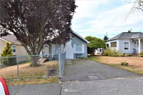 1028 Maple St, Everett, WA 98201 photo 4