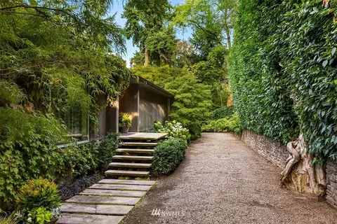 320 36th Ave E, Seattle, WA 98112 photo 2