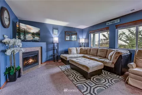 4609 201st St E, Spanaway, WA 98387 photo 3