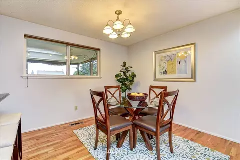 1814 Pioneer St, Enumclaw, WA 98022 photo 9