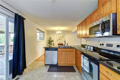 1814 Pioneer St, Enumclaw, WA 98022 photo 12