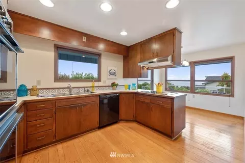 2601 Viewcrest Ave, Everett, WA 98203 photo 8