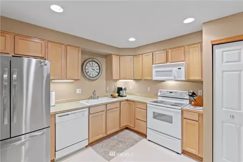 2201 192nd St SE #Y102, Bothell, WA 98012 photo 10